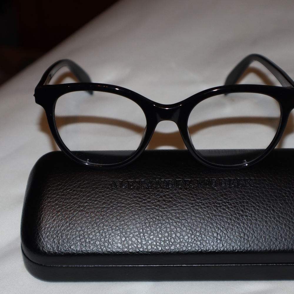 Alexander Mcqueen  frames - Picture 8 of 11